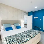 Ξενοδοχείο με διαμερίσματα Club Playa Amadores