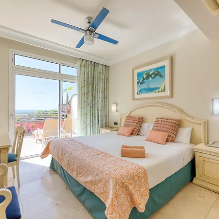 Club Playa Aparthotel