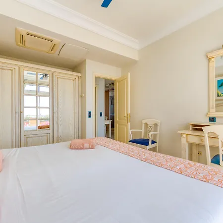 Aparthotel Club Playa