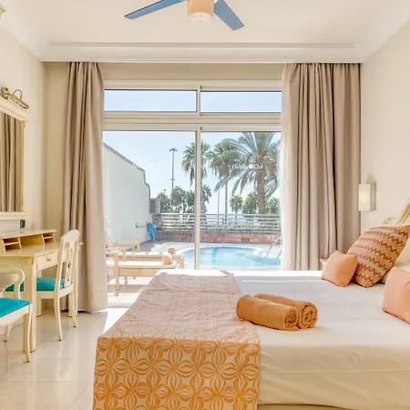 Club Playa Aparthotel
