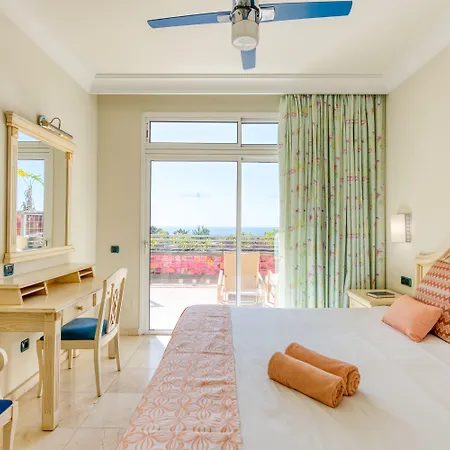 Club Playa Aparthotel
