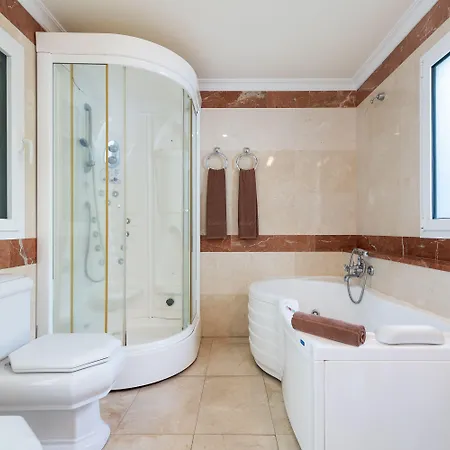 Club Playa 3* Amadores