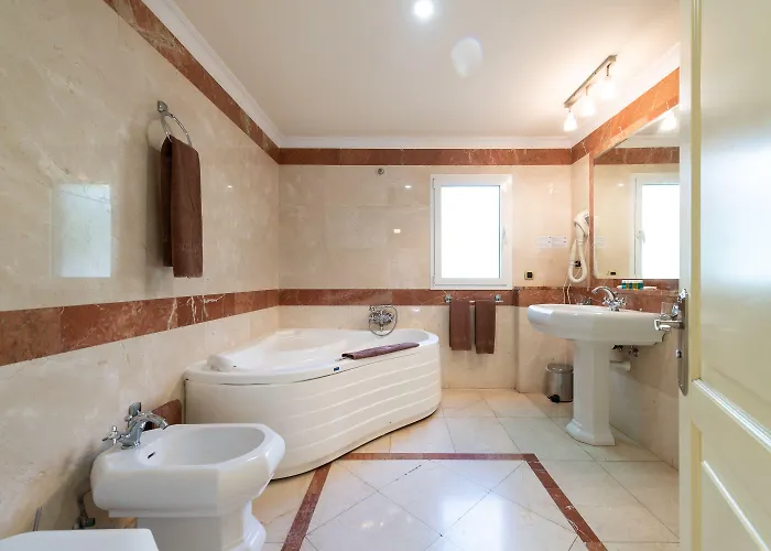 Club Playa Aparthotel 3*